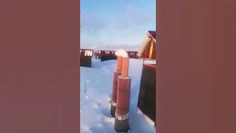 фановая труба замерзла на крыше