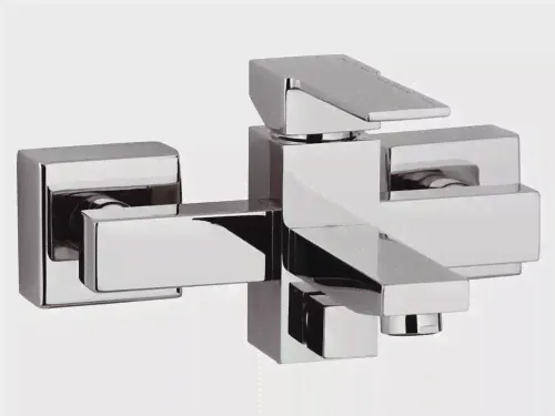 Смеситель Remer Qubica Q05 для ванны-0